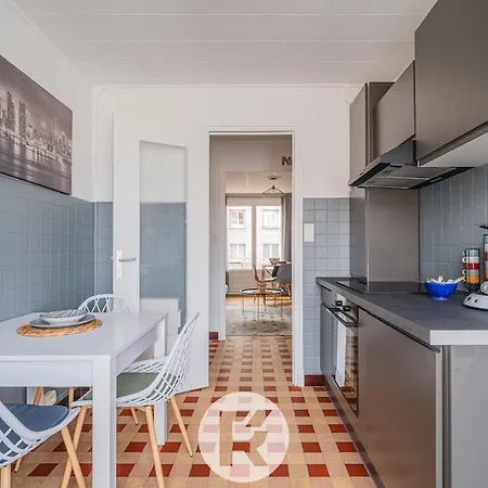 R T4 Sweet Apartmán *